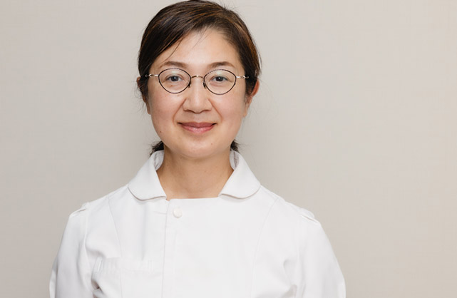 セラピスト　川本 厚子